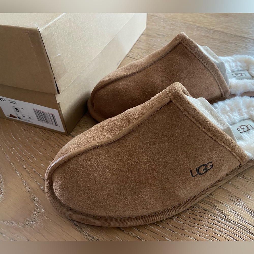 UGG Women’s Pearle Slippers (8)